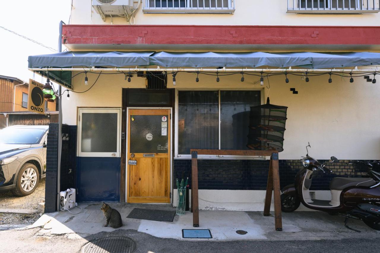 Bed&Cafe Onzo オンゾー Hotell Onomichi Exteriör bild