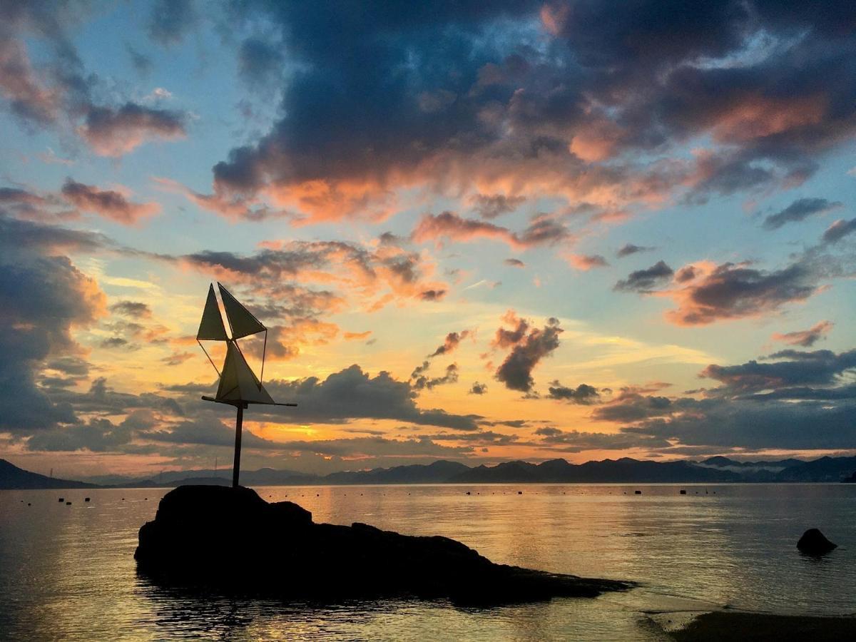 Bed&Cafe Onzo オンゾー Hotell Onomichi Exteriör bild