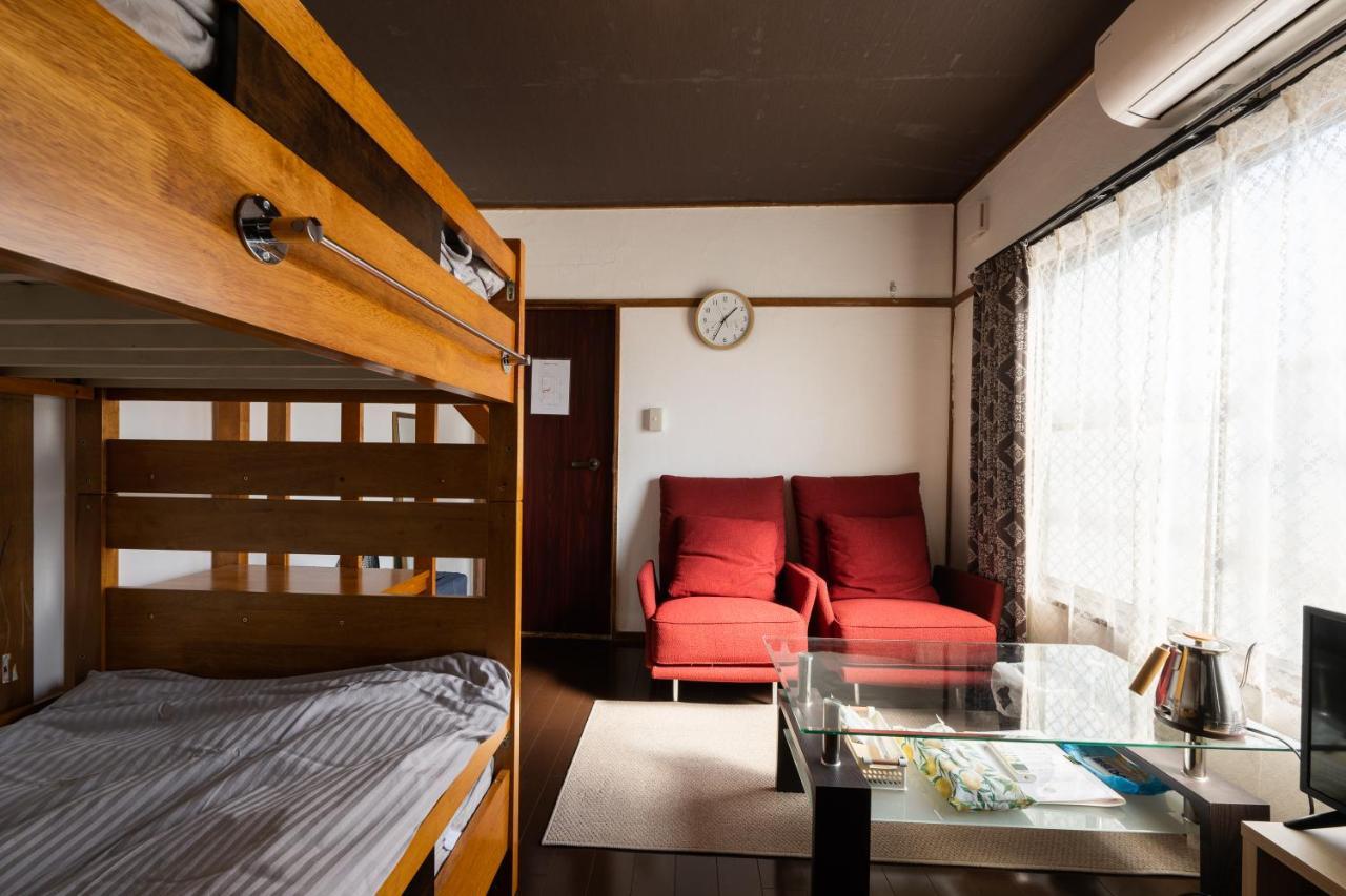 Bed&Cafe Onzo オンゾー Hotell Onomichi Exteriör bild