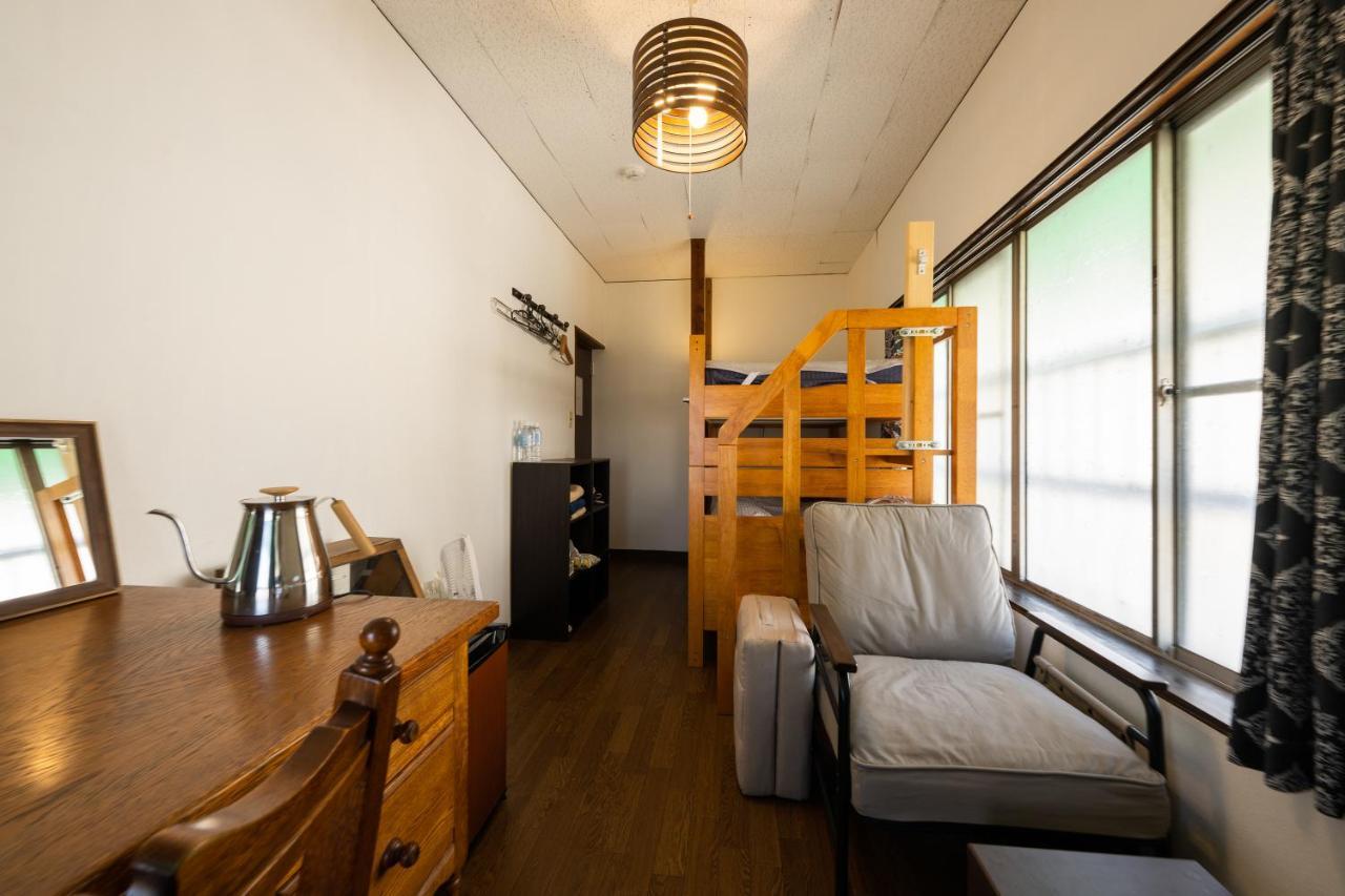 Bed&Cafe Onzo オンゾー Hotell Onomichi Exteriör bild